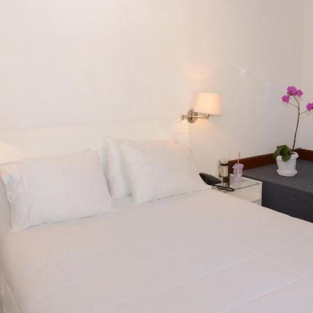 Guitta Pousada Petrópolis Екстериор снимка